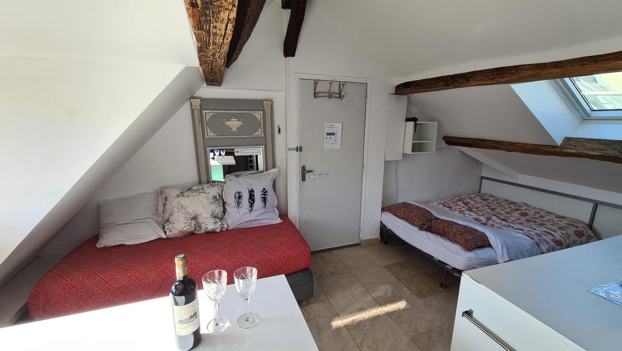 Appartement Coeur De Paris Avec Vue Sur Les Toits Exterior foto